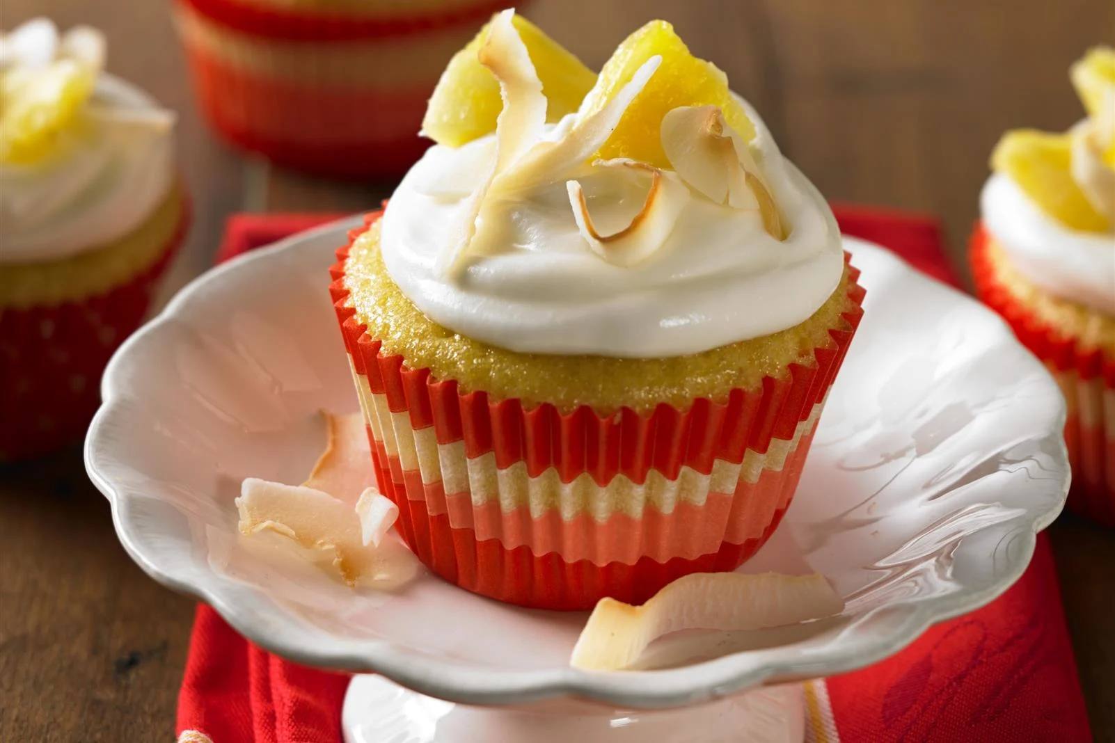Piña Colada Cupcakes